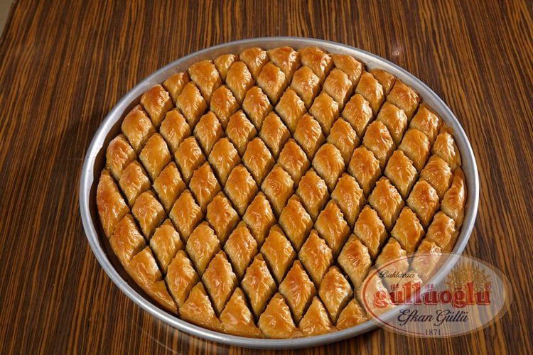 Şekersiz Diyabetik Sağlıklı Baklava Nasıl Yapılır?