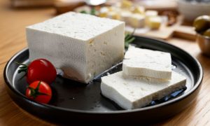 Beyaz Peynir ile Yapılan En İyi Meze Önerileri