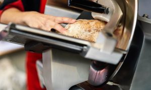 Paketleme Makinesi Nedir ve İşletmeler İçin Neden Önemlidir?