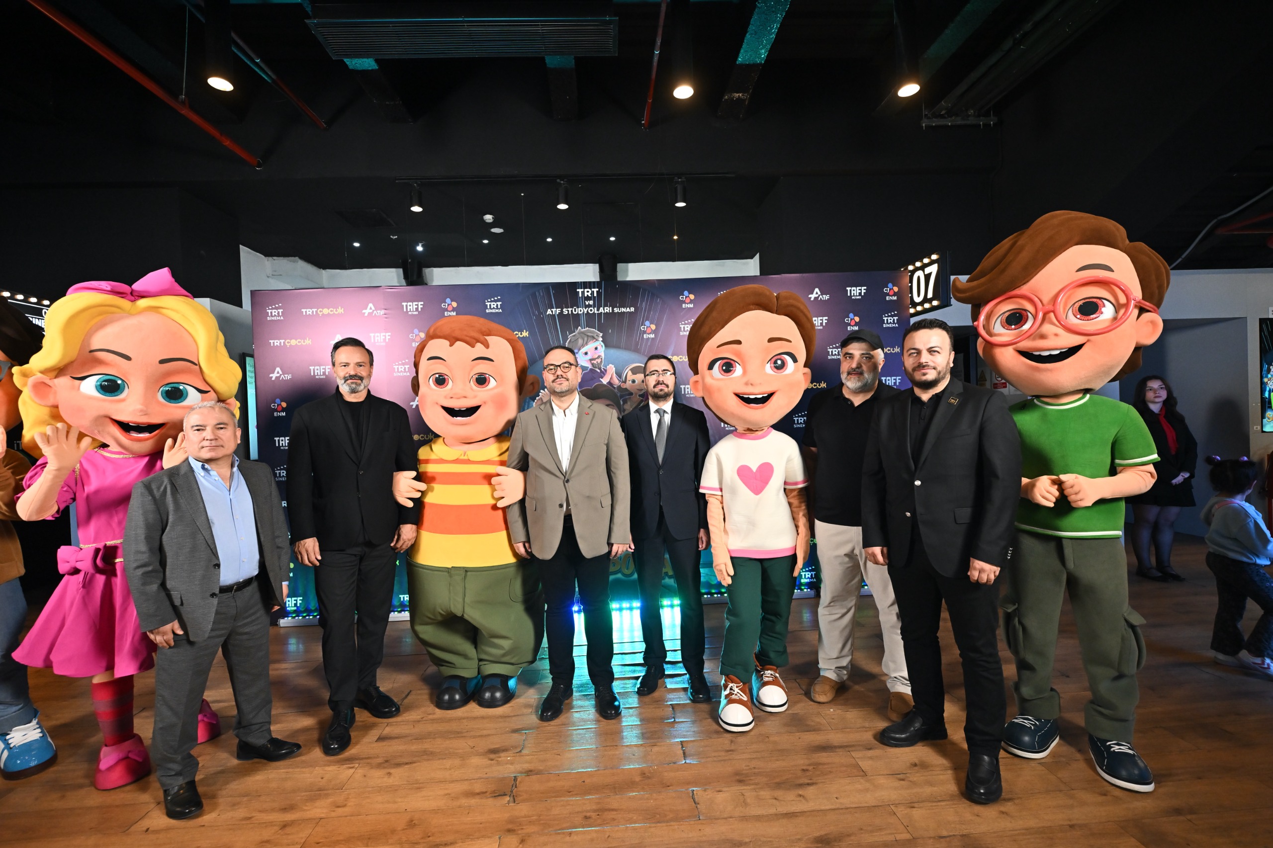 pırıl film
