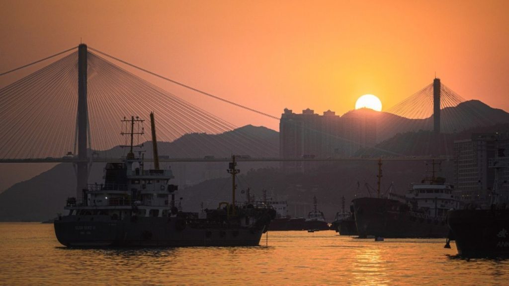 Neden Transit Gemi Geçişleri Durduruldu?