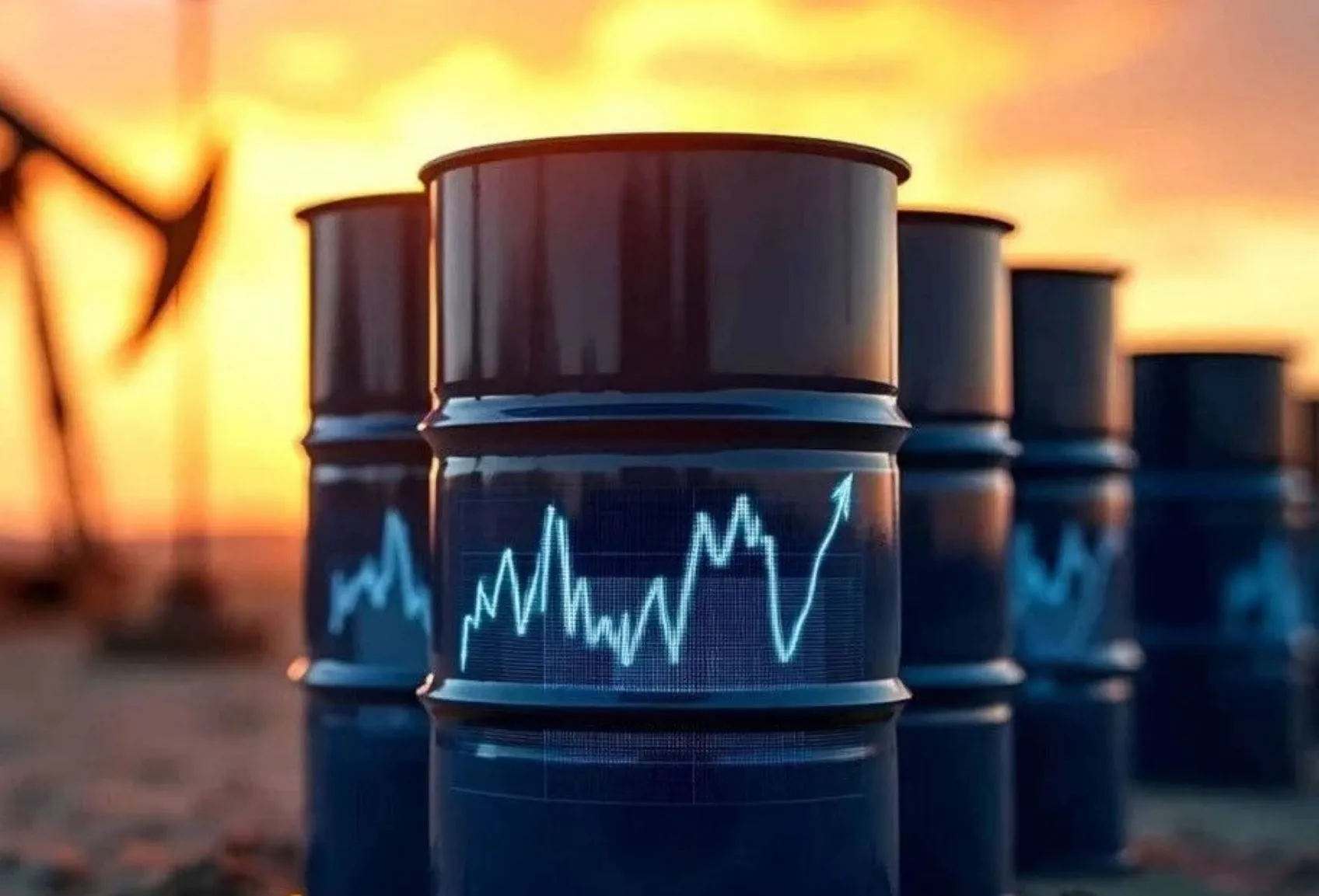 Brent petrol 122 doları aşarak rekor kırdı
