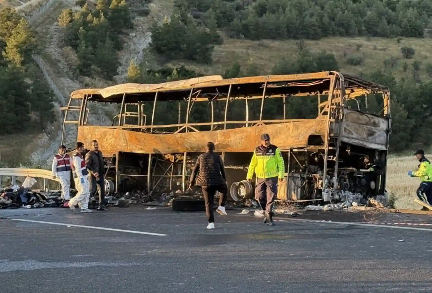 Bayram Tatilinde Trafik Kazalarında 70 Kişi Hayatını Kaybetti